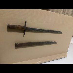 WWII Japanese Toyoda Bayonet with Scabbard
